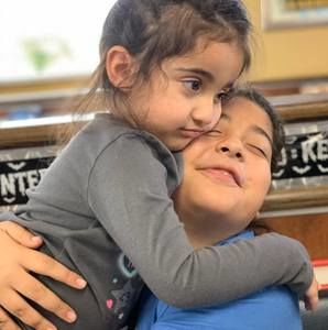 Meet your Posher, Atigah